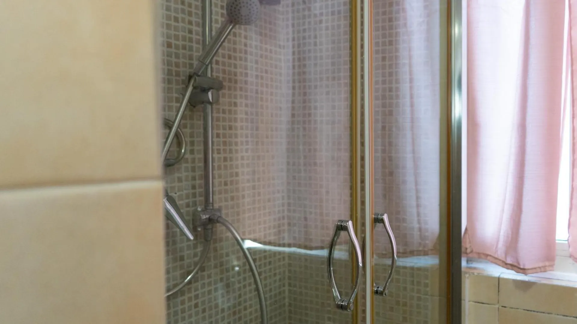 Capodichino Apartment 127-11 Neapol Prázdninový dům