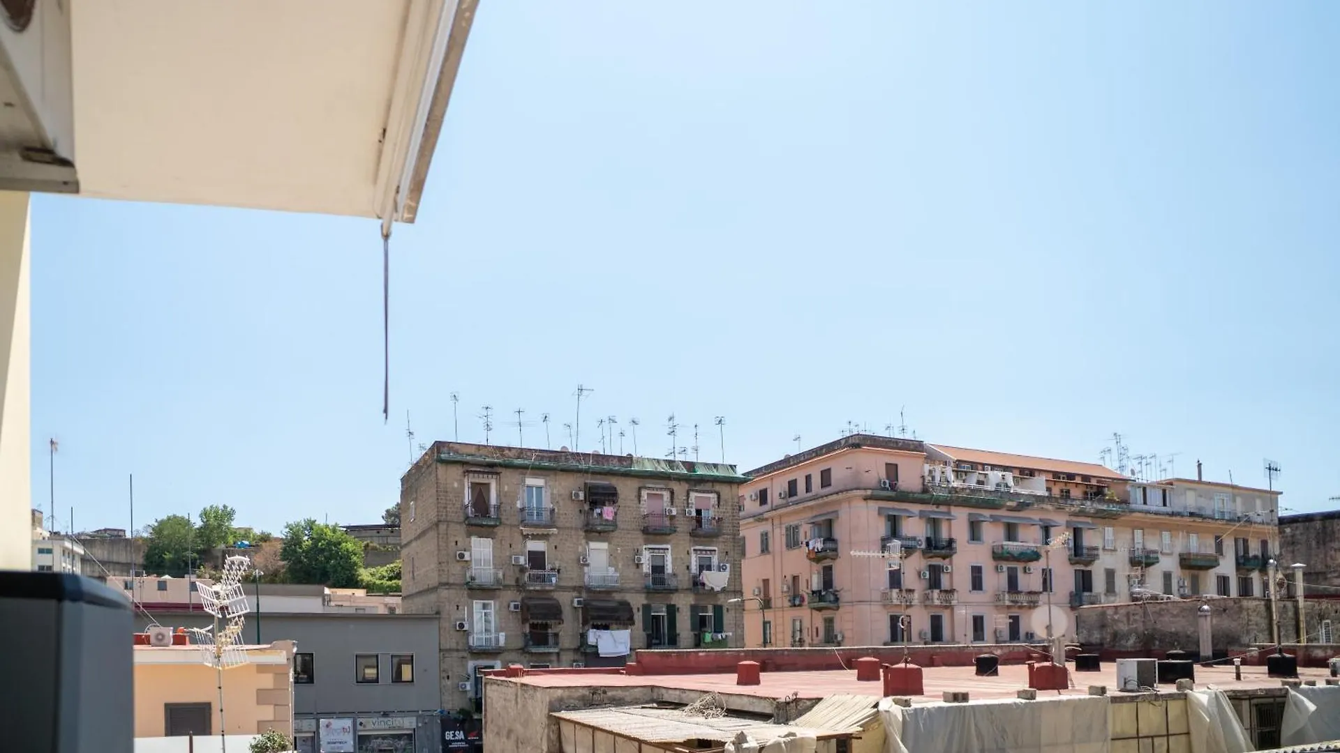 Capodichino Apartment 127-11 Neapol