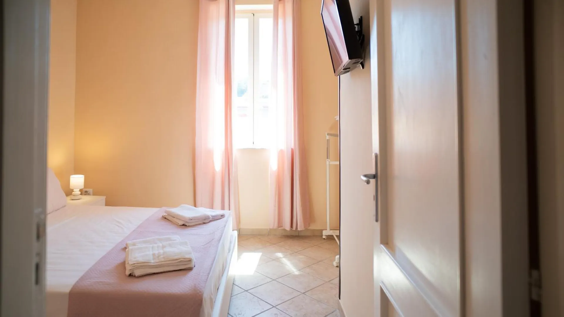 Capodichino Apartment 127-11 location