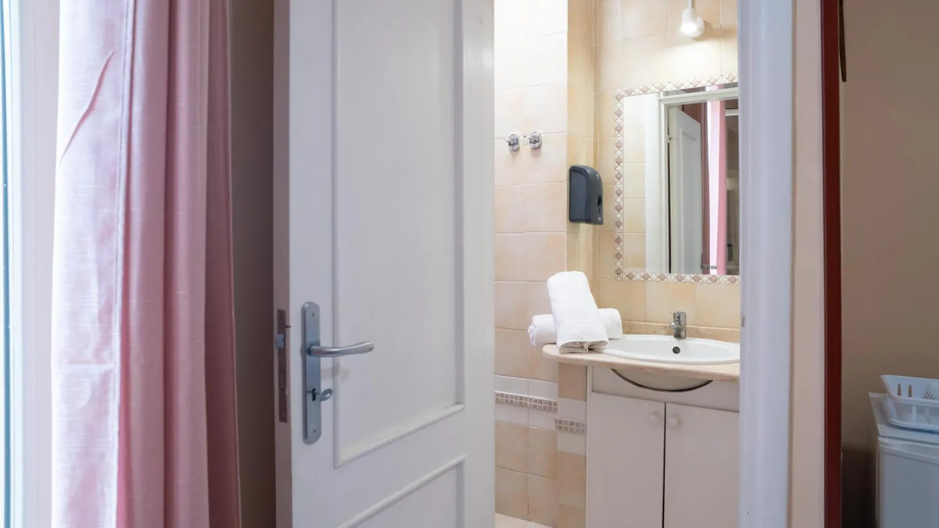 Holiday home Capodichino Apartment 127-11 Naples