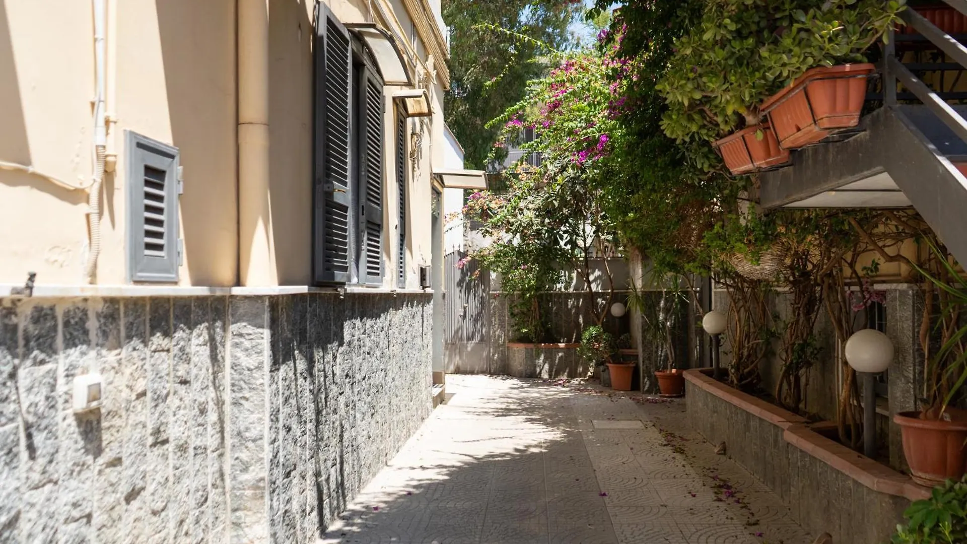 Capodichino Apartment 127-11 Naples Holiday home